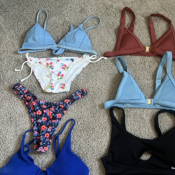 Bathing suit lot - shein, Abercrombie and fitch, Victoria’s Secret size M - Picture 2 of 5